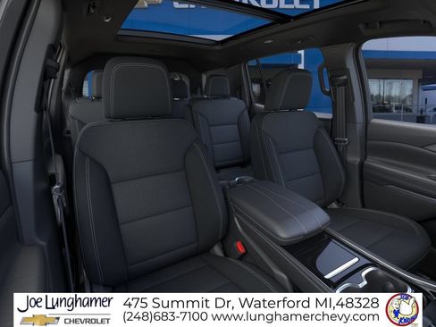 New 2026 Chevrolet Traverse LT w/ Sun and Wheel Package AWD/4WD image 18