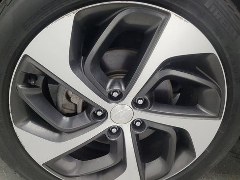 Used 2018 Hyundai Tucson Value image 31