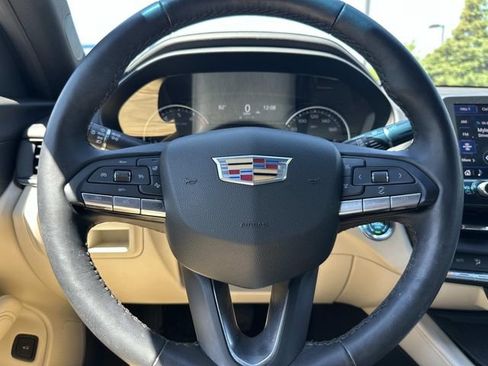 Used 2023 Cadillac CT4 Luxury w/ Cold Weather Package AWD/4WD image 19