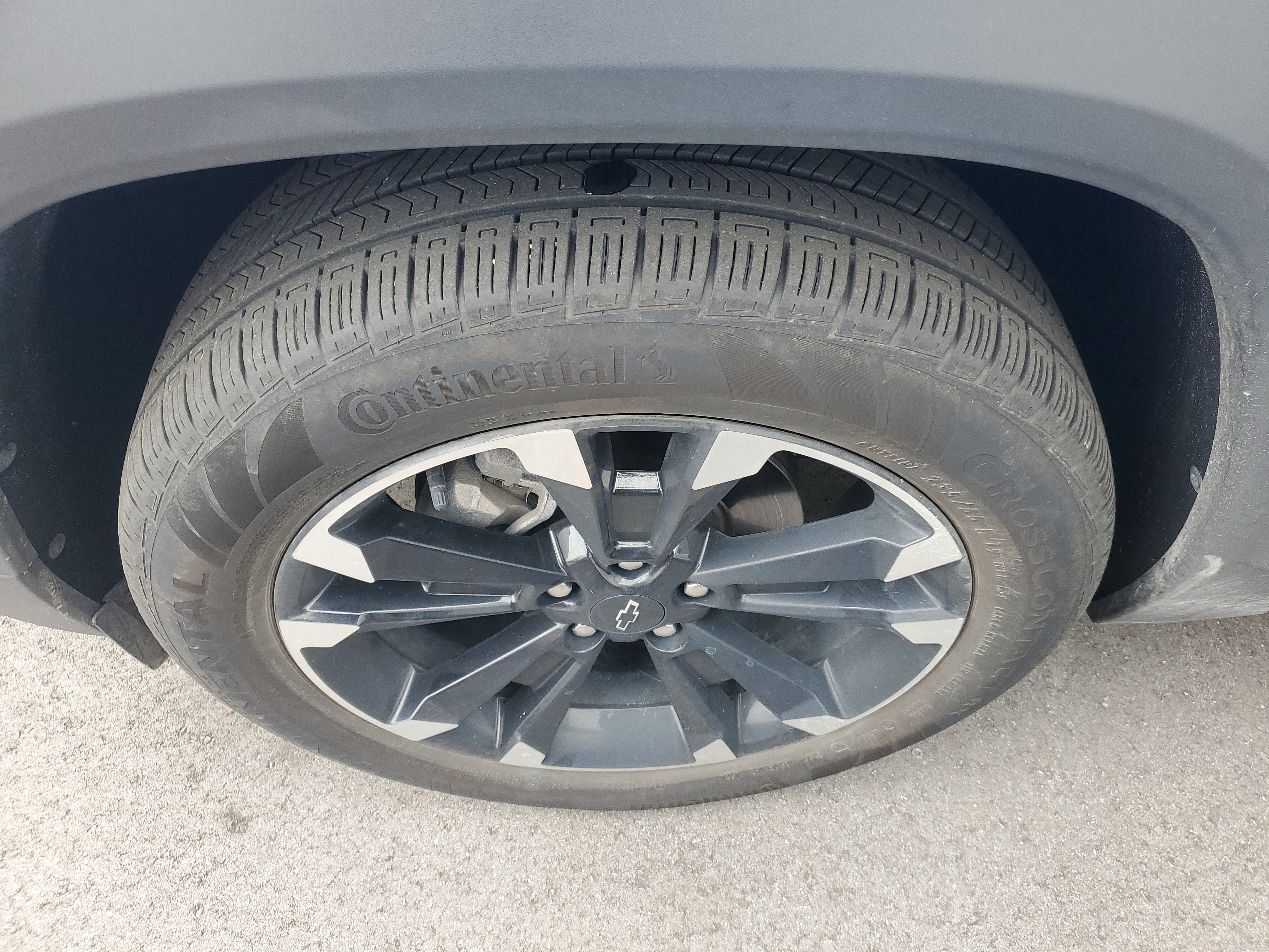 Used 2025 Chevrolet Equinox RS w/ Convenience Package III FWD image 6