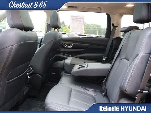 Used 2025 Subaru Ascent Limited w/ Popular Package #2 AWD/4WD image 19