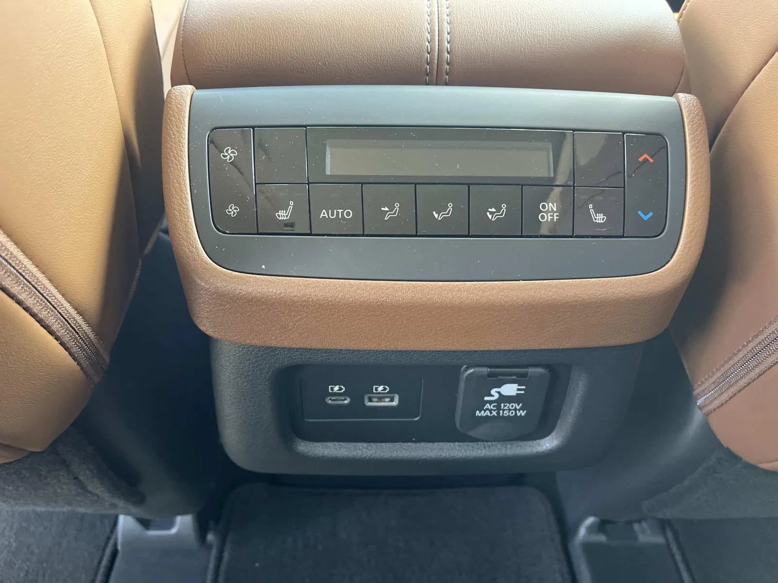 Used 2025 Nissan Pathfinder Platinum w/ Cargo Package FWD image 19