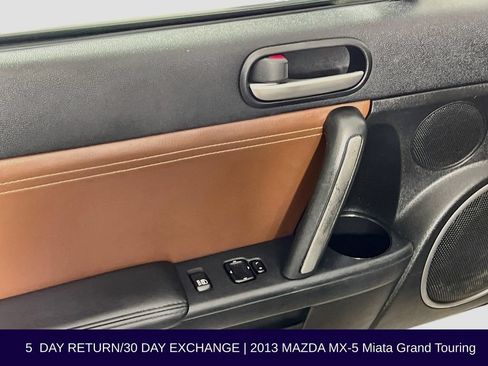 Used 2013 MAZDA MX-5 Miata Grand Touring RWD image 23