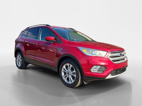 Used 2019 Ford Escape SEL image 7