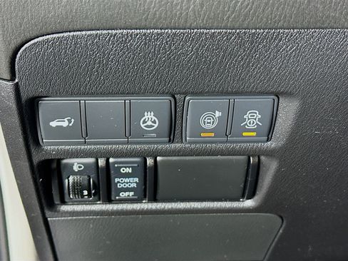 Used 2021 INFINITI QX80 Luxe RWD image 16