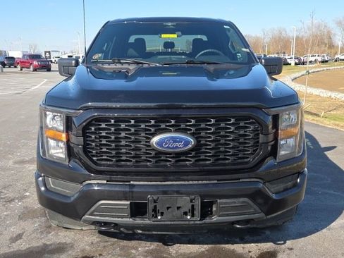 Used 2023 Ford F150 XL w/ Trailer Tow Package image 3