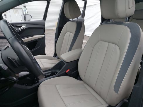 Used 2023 Audi Q4 e-tron Premium Plus w/ Premium Plus AWD/4WD image 15