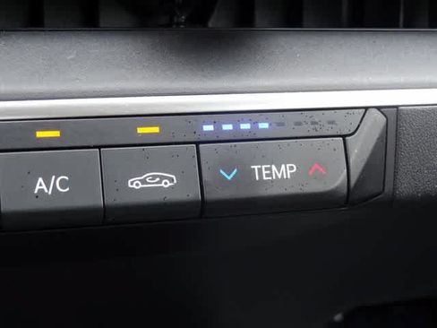 Used 2025 Kia K4 FWD image 29
