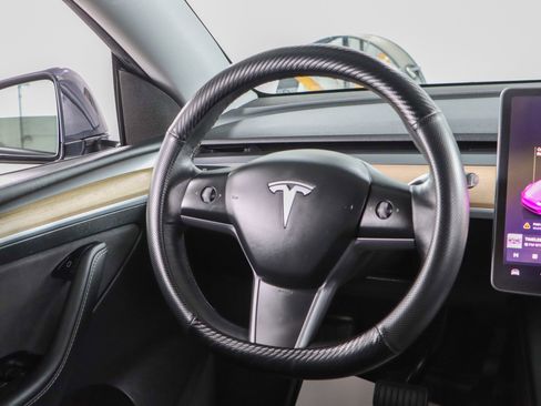 Used 2023 Tesla Model Y Long Range image 12