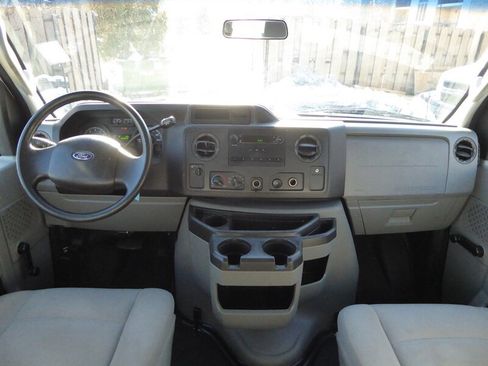 Used 2013 Ford E-350 and Econoline 350 XL image 9
