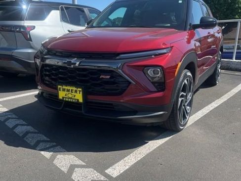 Certified 2025 Chevrolet TrailBlazer RS w/ Convenience Package AWD/4WD image 1