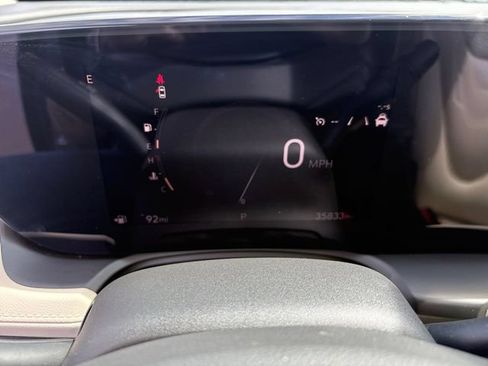 Used 2024 Buick Encore GX Avenir w/ Avenir Convenience Package AWD/4WD image 24
