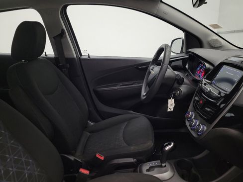 Used 2020 Chevrolet Spark LT image 21