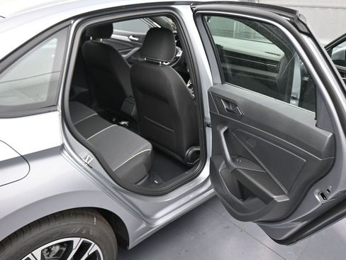 Used 2026 Volkswagen Jetta Sport FWD image 43