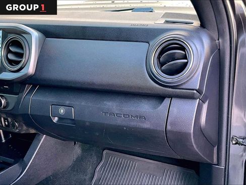 Certified 2022 Toyota Tacoma TRD Sport image 18