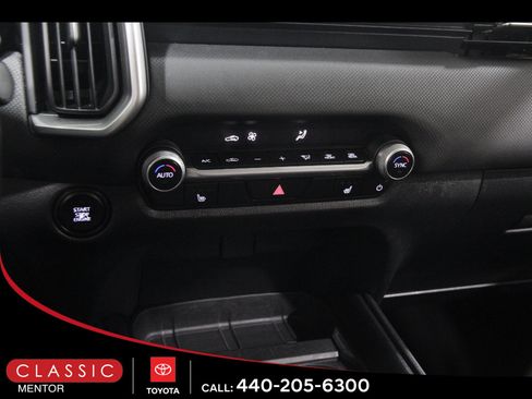 Used 2024 MAZDA CX-50 AWD 2.5 S w/ Preferred Package image 13