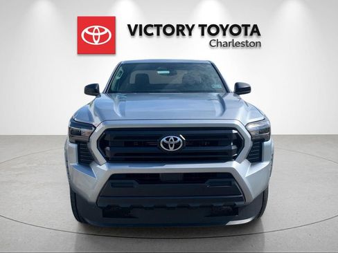 Used 2026 Toyota Tacoma SR w/ SR Upgrade Package image 8