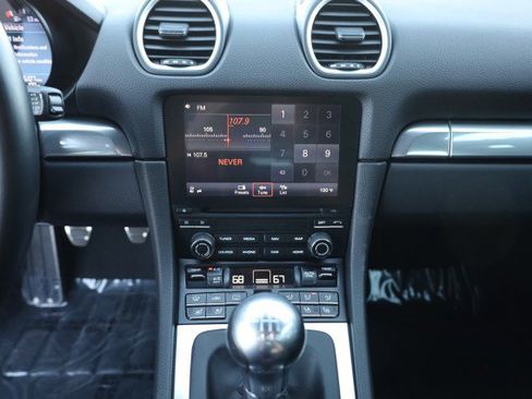 Used 2017 Porsche 718 Cayman S image 31