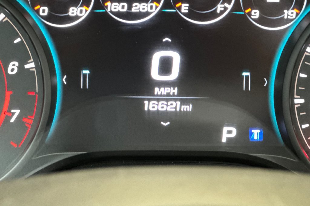 Used 2018 Chevrolet Camaro SS RWD image 30