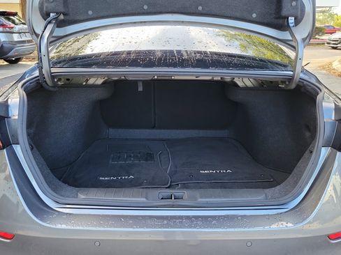 Used 2021 Nissan Sentra SV w/ Trunk Package FWD image 10