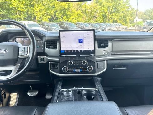 Used 2023 Ford Expedition Max XLT RWD image 29