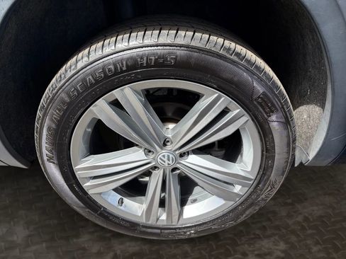 Used 2019 Volkswagen Atlas SEL R-Line image 39