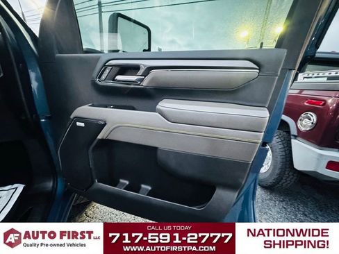 Used 2024 Chevrolet Silverado 2500 ZR2 w/ Technology Package image 31