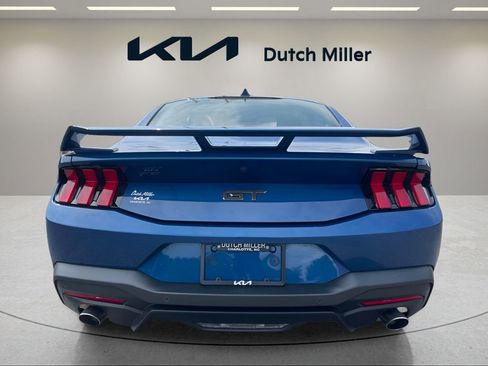 Used 2024 Ford Mustang GT Premium w/ GT Performance Package RWD image 5