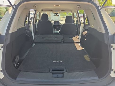 Used 2023 Nissan Rogue SV FWD image 28