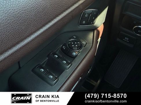 Used 2024 Ford Expedition Limited AWD/4WD image 10