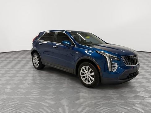 Certified 2019 Cadillac XT4 Luxury FWD image 13