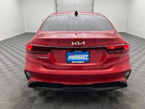 Used 2023 Kia Forte LXS FWD image 9