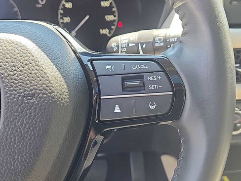 Used 2024 Honda HR-V EX-L image 21