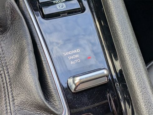 Used 2025 Jeep Compass Latitude w/ Altitude Special Edition image 23