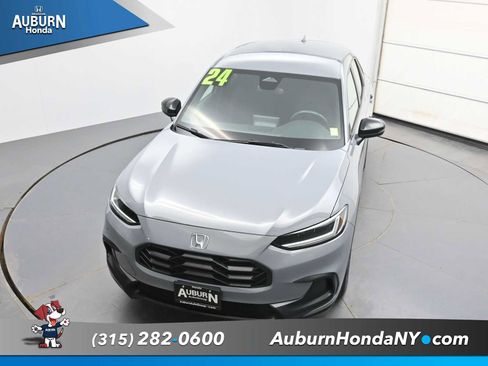 Used 2024 Honda HR-V Sport image 28