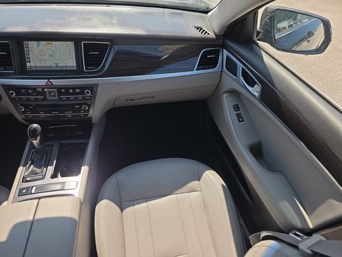 Used 2016 Hyundai Genesis 3.8 RWD image 20