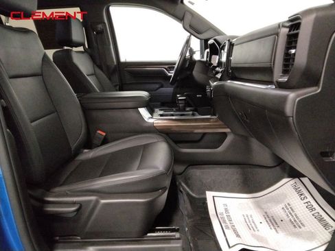 Used 2023 Chevrolet Silverado 1500 RST w/ Convenience Package II image 32