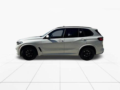 Used 2020 BMW X5 xDrive40i w/ M Sport Package AWD/4WD image 4