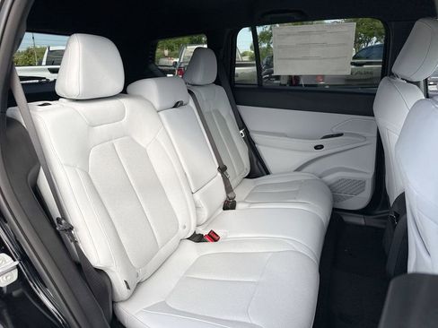 New 2026 Jeep Cherokee Laredo AWD/4WD image 25