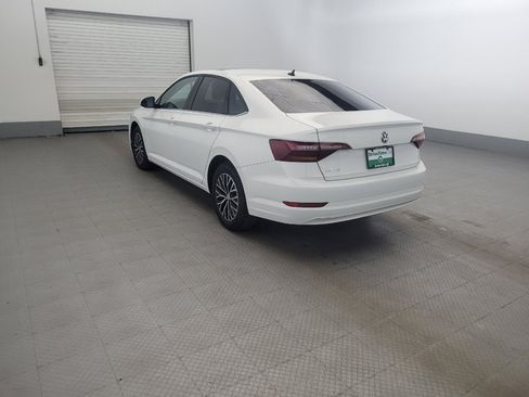 Used 2019 Volkswagen Jetta SE FWD image 5
