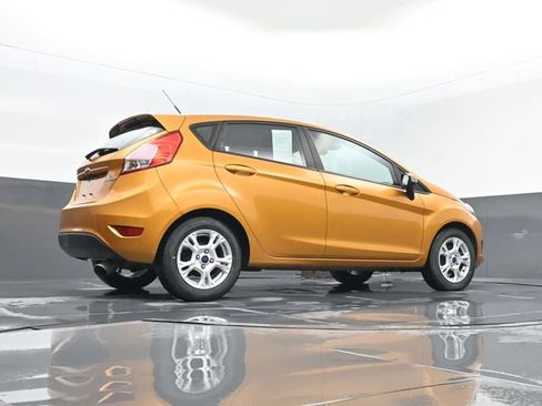 Used 2016 Ford Fiesta SE FWD image 23