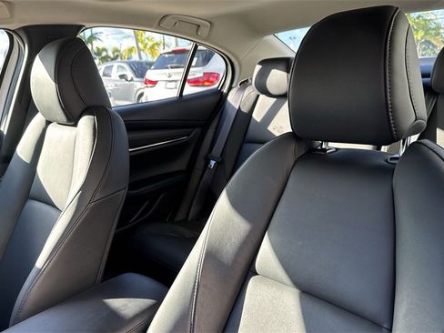 Used 2023 MAZDA MAZDA3 s image 42