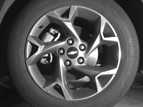 Used 2025 Chevrolet Trax LT w/ LT Convenience Package FWD image 12