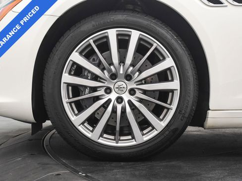 Used 2022 Maserati Quattroporte Modena Q4 image 30