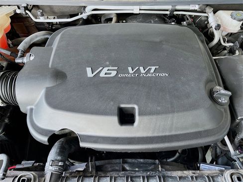 Used 2022 Chevrolet Colorado Z71 w/ Safety Package image 29