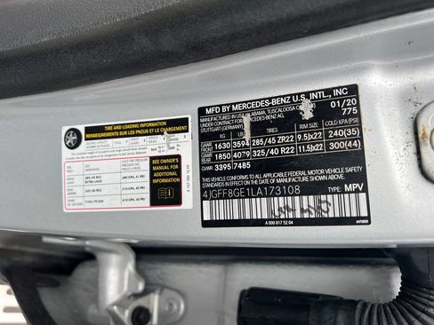 Used 2020 Mercedes-Benz GLS 580 4MATIC image 46