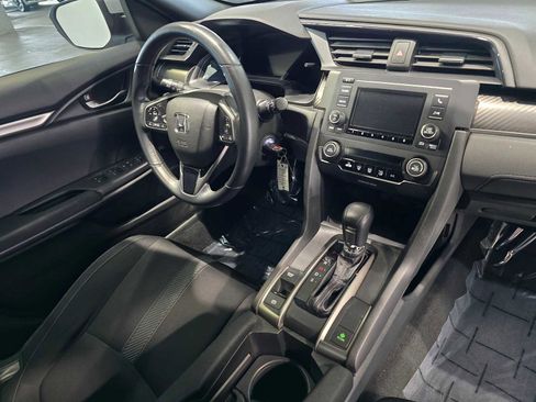 Used 2019 Honda Civic Sport image 30