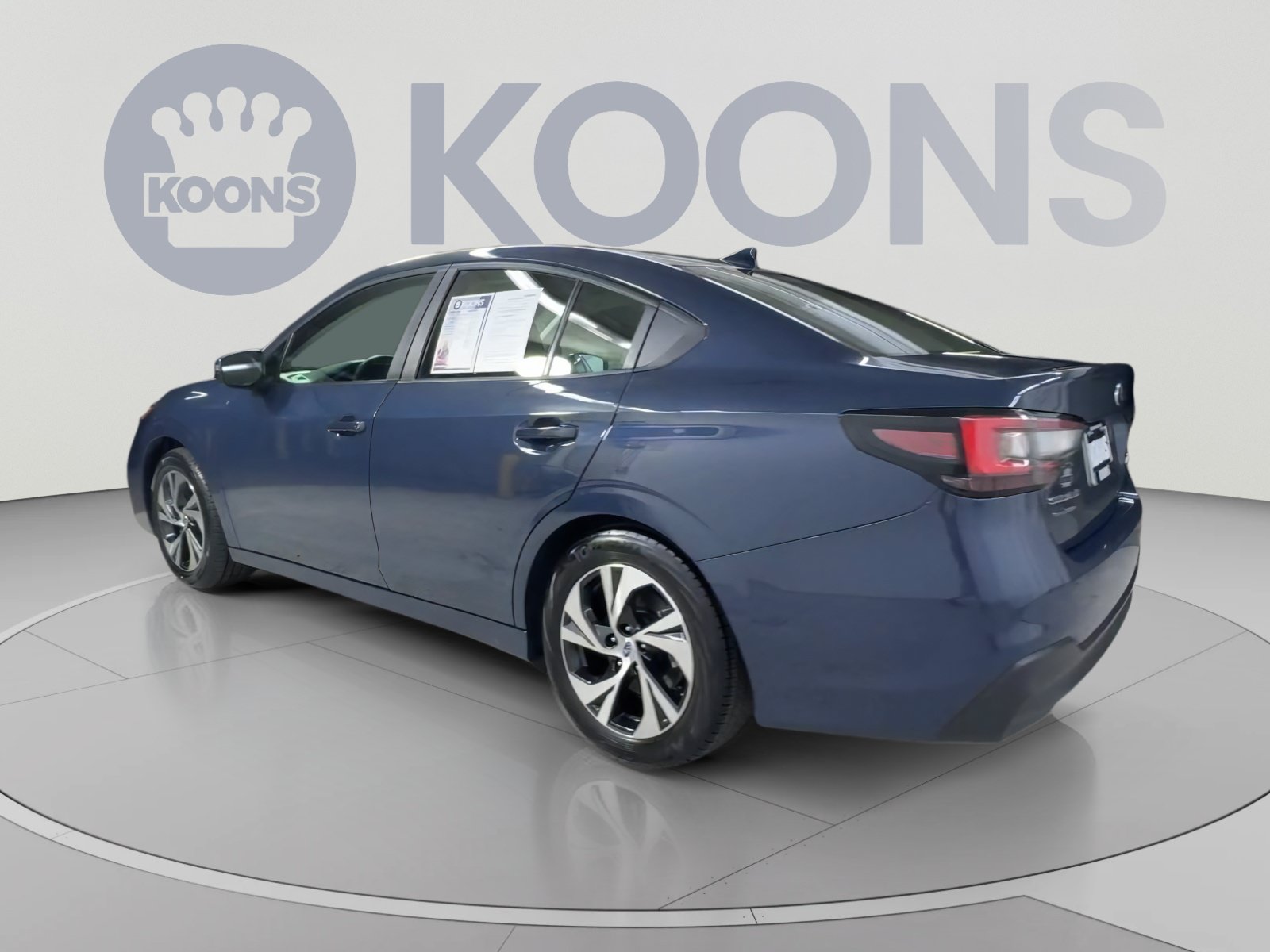 Used 2025 Subaru Legacy Premium AWD/4WD image 8