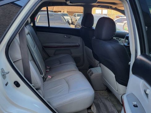 Used 2005 Lexus RX 330 image 24