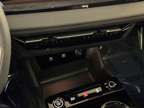 New 2027 Audi Q6 e-tron Prestige AWD/4WD image 20